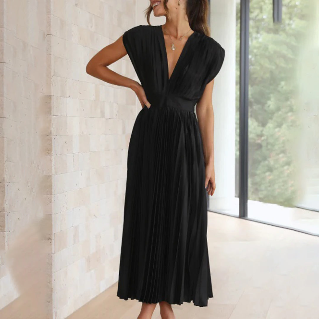 Emeline New York™ | Timeless Pleated Midi Dress