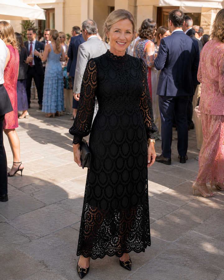 Emeline New York™ | Lace Midi Dress