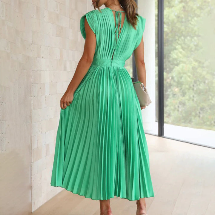 Emeline New York™ | Timeless Pleated Midi Dress