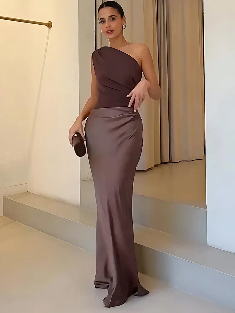 Emeline New York™ | Maxi Dress with a Guilt in Satin