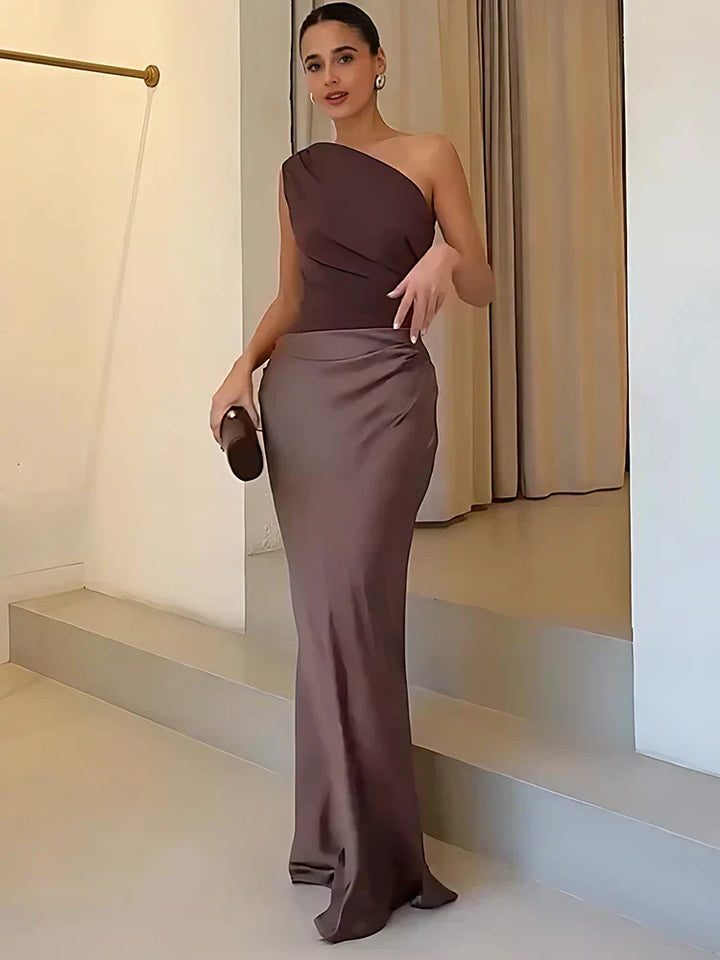 Emeline New York™ | Maxi Dress with a Guilt in Satin